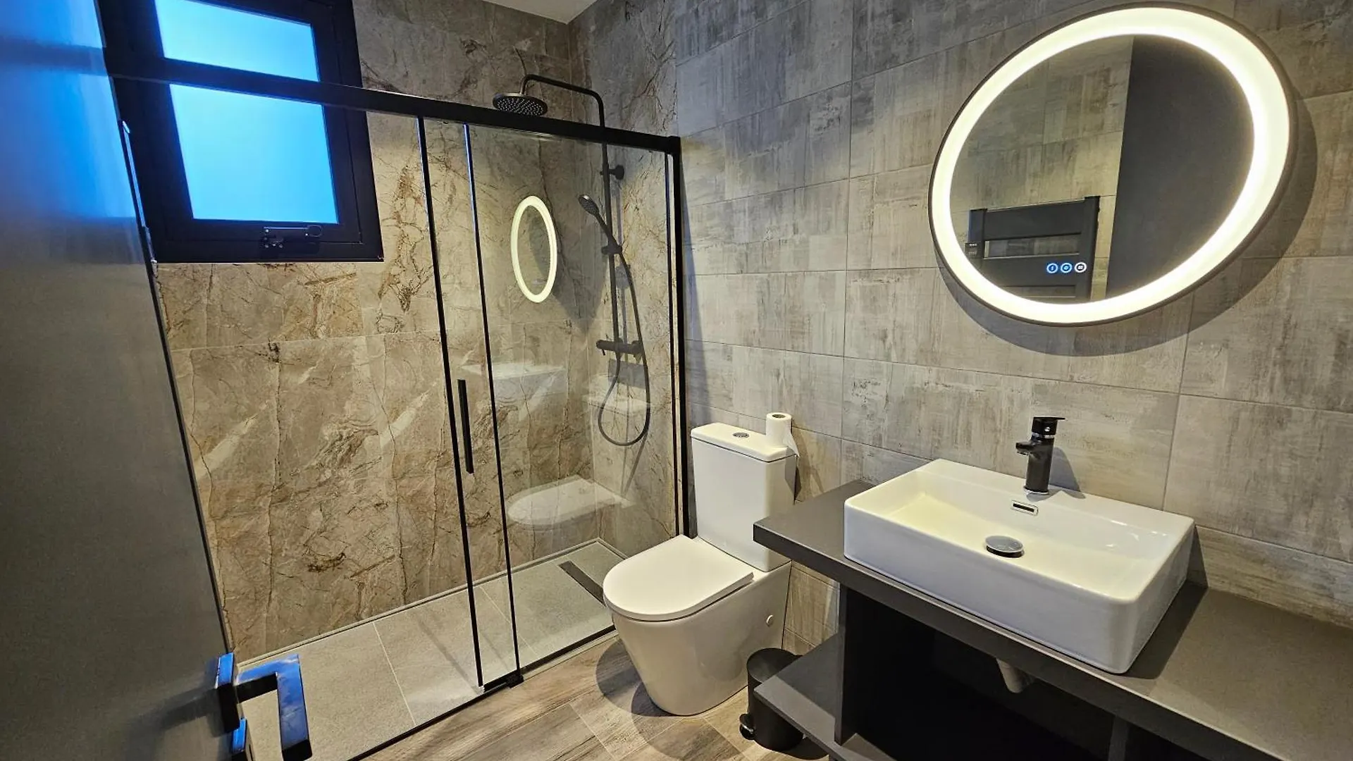 הוילה ארקו דה קלחטה Casa Requinte - Jacuzzi 0*,  פורטוגל